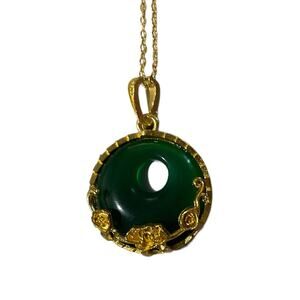 Simulated Jade Pendant Gold Tone Floral Necklace Green Round Charm Vintage Style